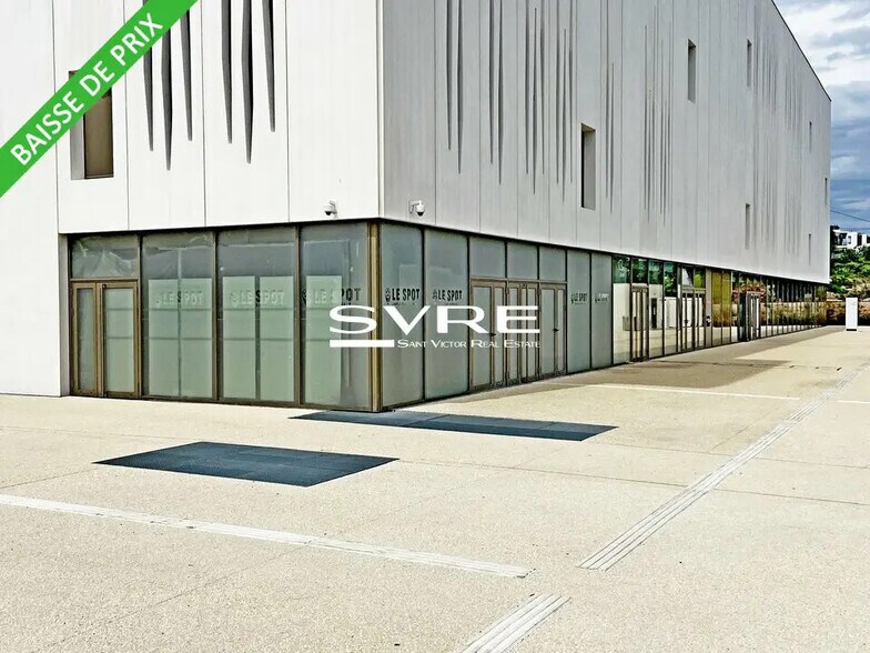 Retail in La Ciotat for sale - Building Photo - Image 2 of 4