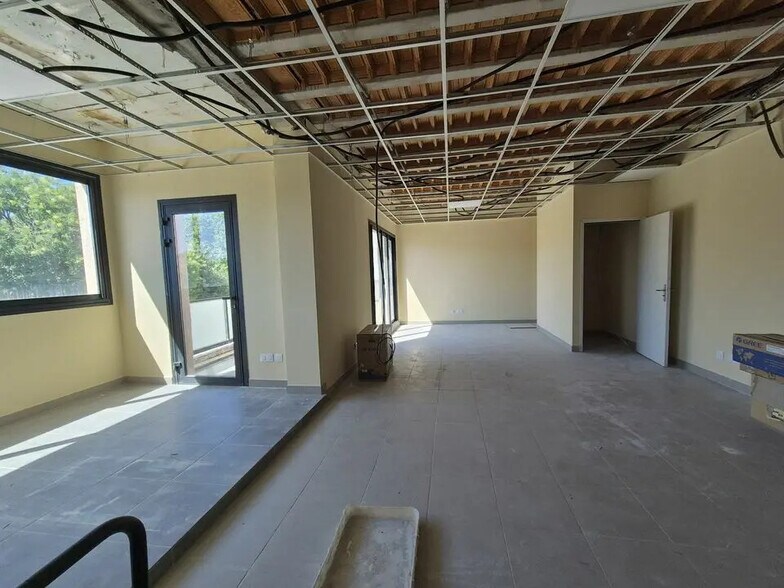 Office in Castelnau-le-Lez for lease - Building Photo - Image 3 of 6