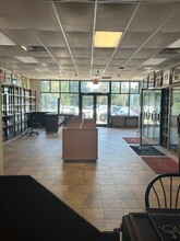 1447 State Route 18, Old Bridge, NJ for lease Interior Photo- Image 2 of 5