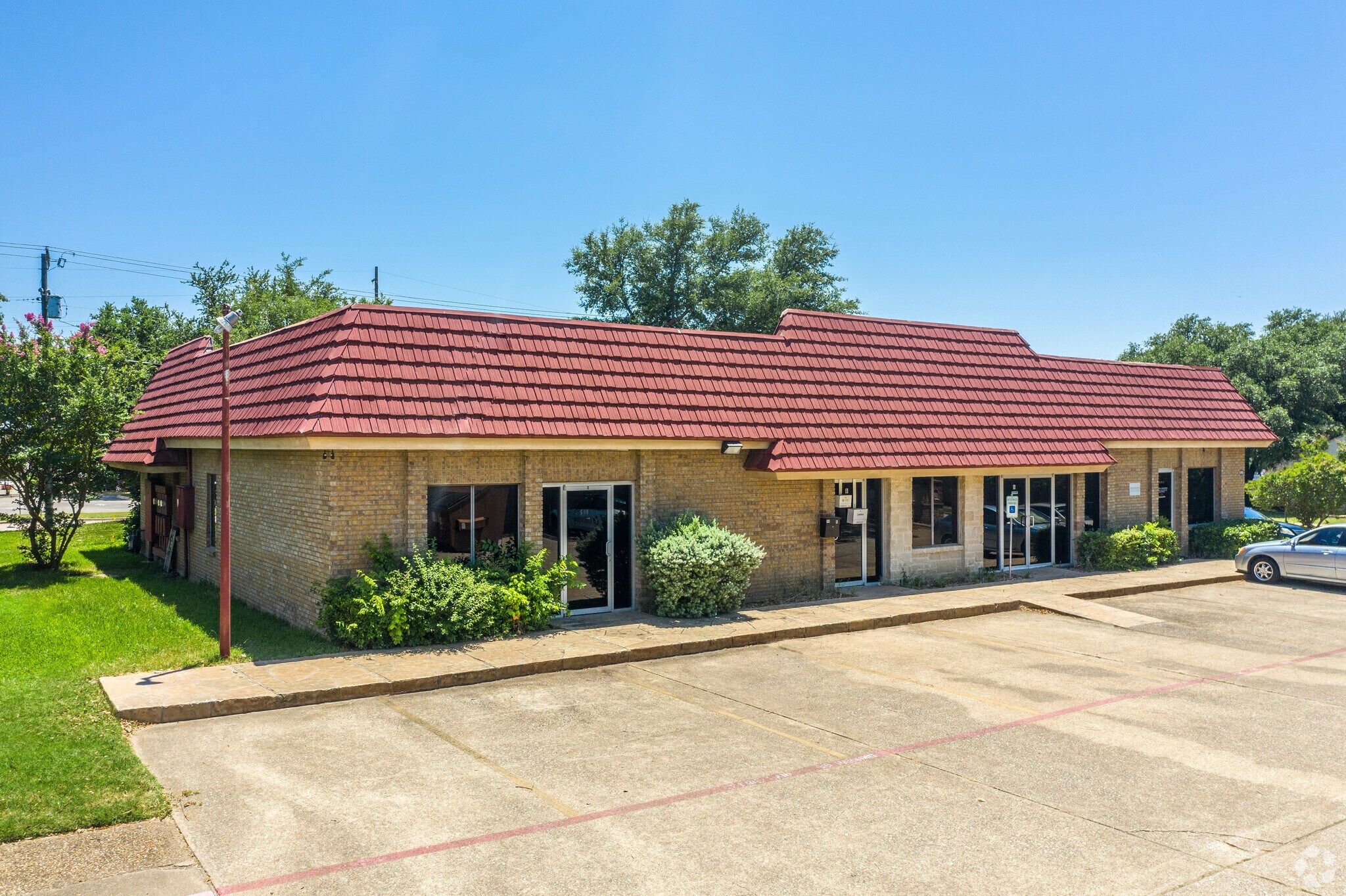 648 W Campbell Rd, Richardson, TX 75080