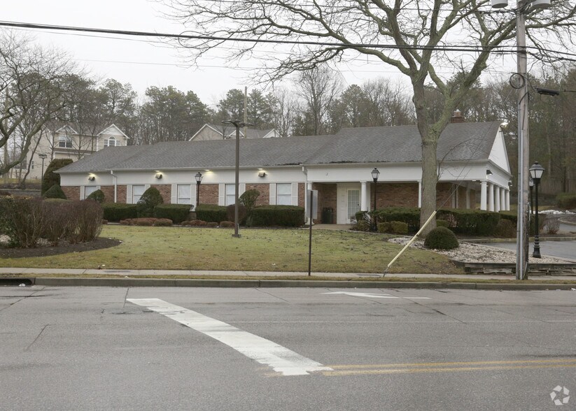 250 Smithtown Blvd, Nesconset, NY 11767