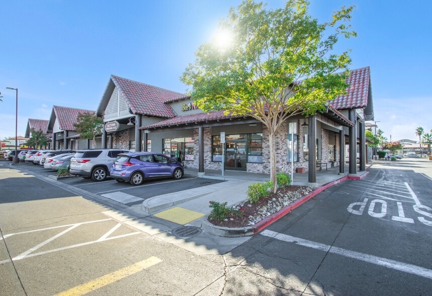 2601-2805 Marconi Ave, Sacramento, CA for lease - Building Photo - Image 3 of 12