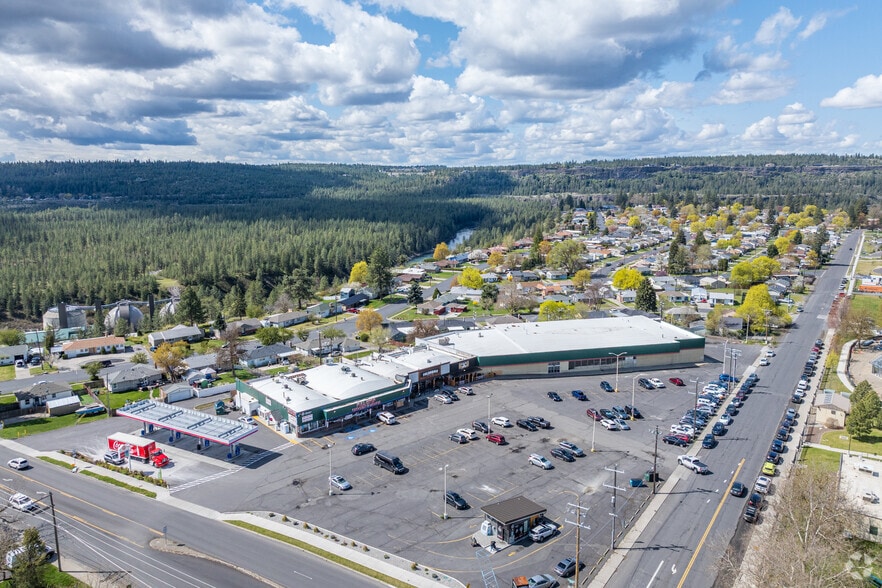 4429-4507 W Wellesley Ave, Spokane, WA for lease - Aerial - Image 2 of 5