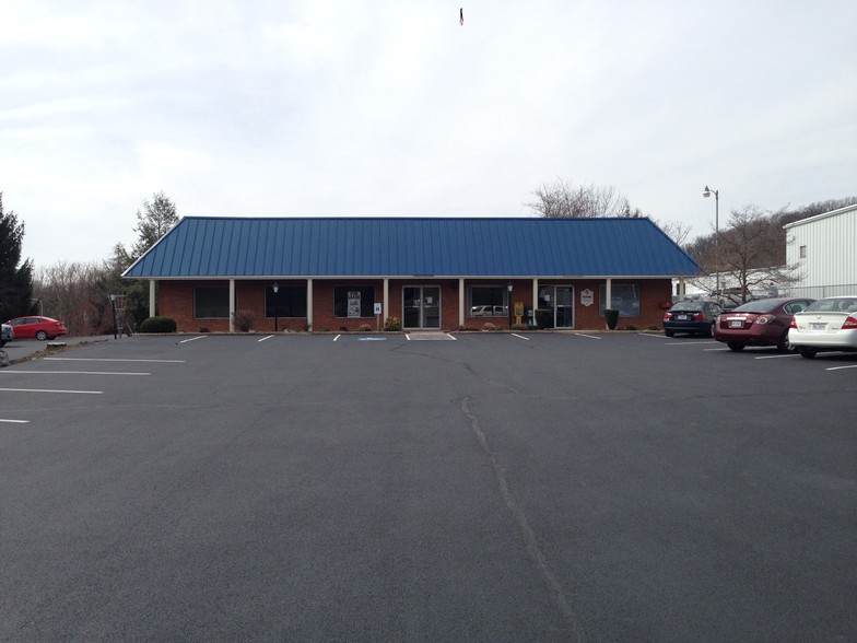 2511 E Market St, Harrisonburg, VA for sale - Building Photo - Image 1 of 1