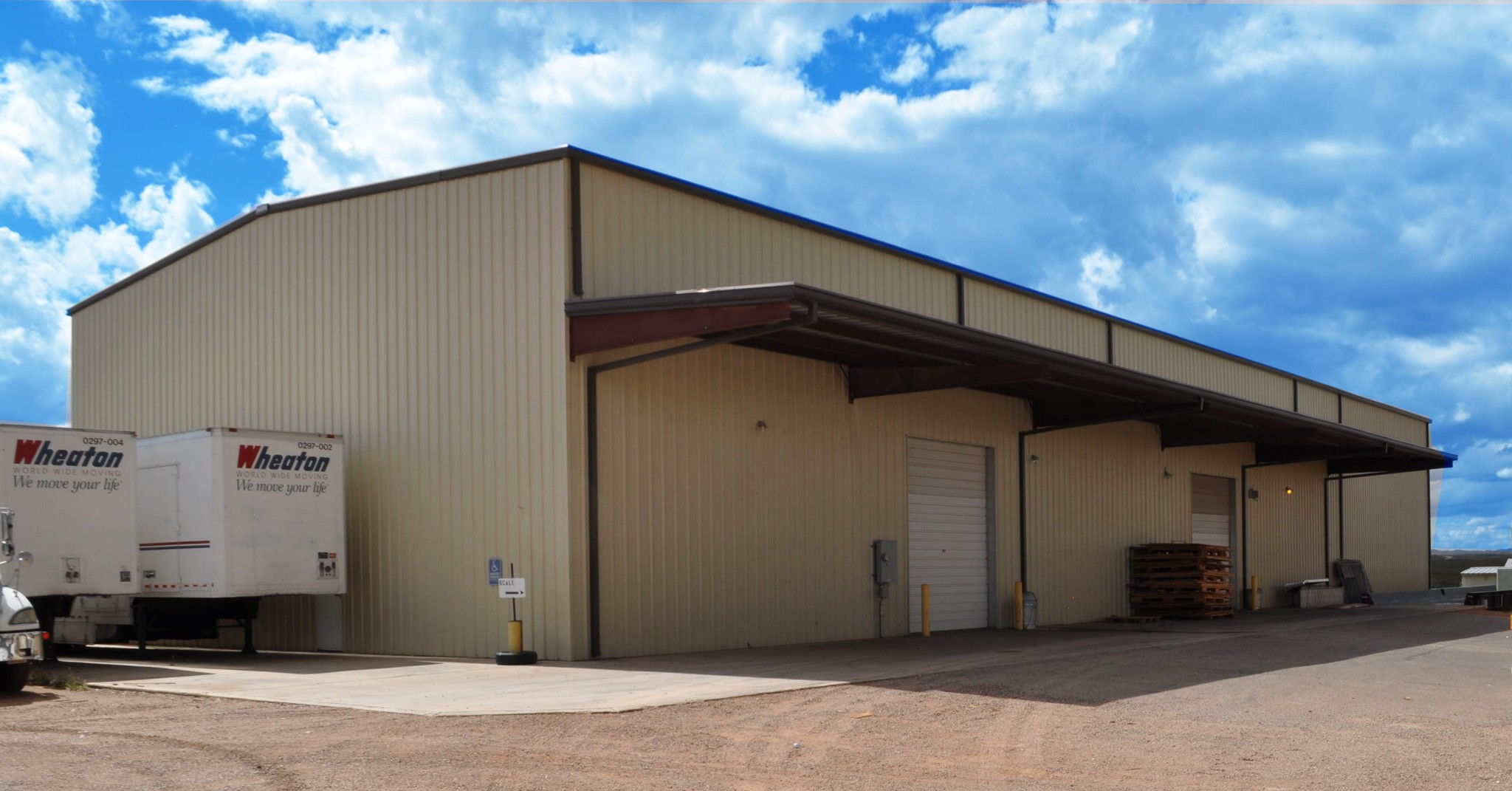 403-430 N Huachuca Blvd, Huachuca City, AZ for sale Building Photo- Image 1 of 1