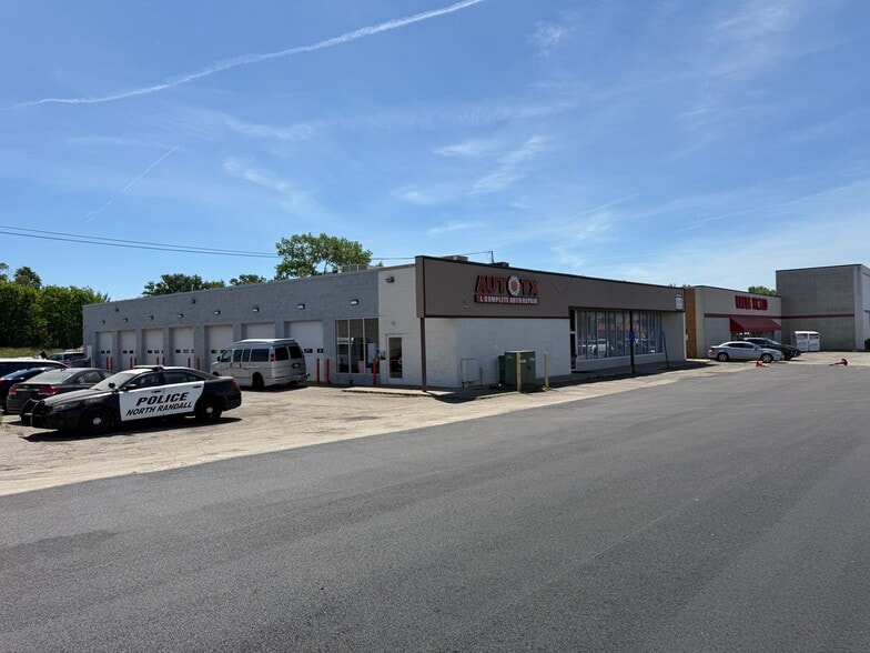 4635 Northfield Rd, Cleveland, OH for sale - Building Photo - Image 2 of 22