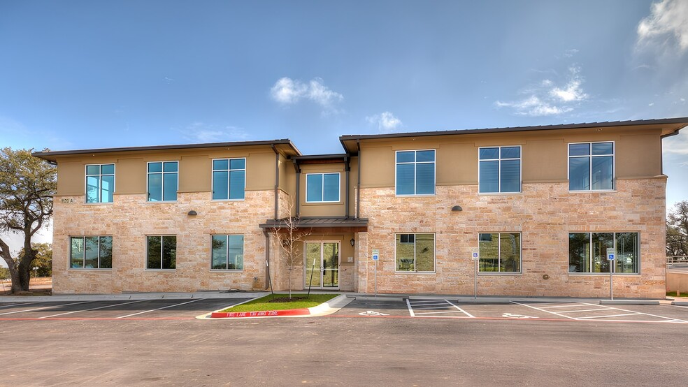 1120 Cottonwood Creek Trl, Cedar Park, TX for lease - Building Photo - Image 2 of 13