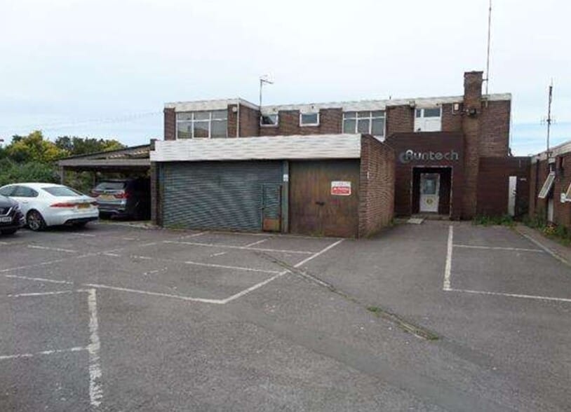 Llewellyns Quay, Port Talbot for sale - Building Photo - Image 1 of 1
