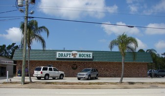 Sports Bar with Real Estate - North Palm - Convenience Store