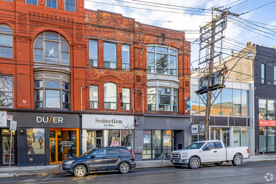 493-497 Queen St W, Toronto, ON for lease - Building Photo - Image 3 of 4