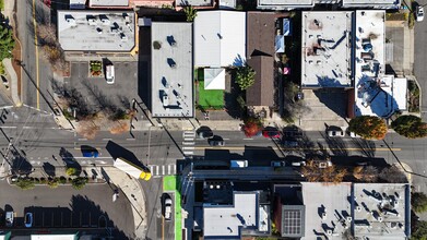 2123 SE Division St, Portland, OR - aerial  map view