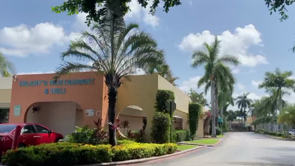 650 Royal Palm Beach Blvd, Royal Palm Beach, FL for lease - Commercial Listing Video - Image 2 of 30