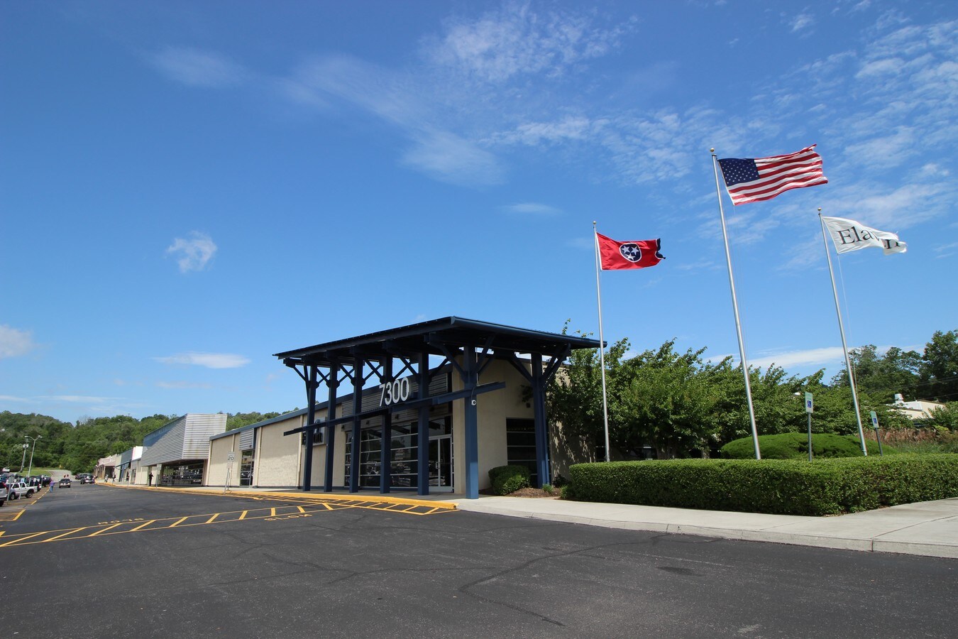 7220 Chapman Hwy, Knoxville, TN 37920