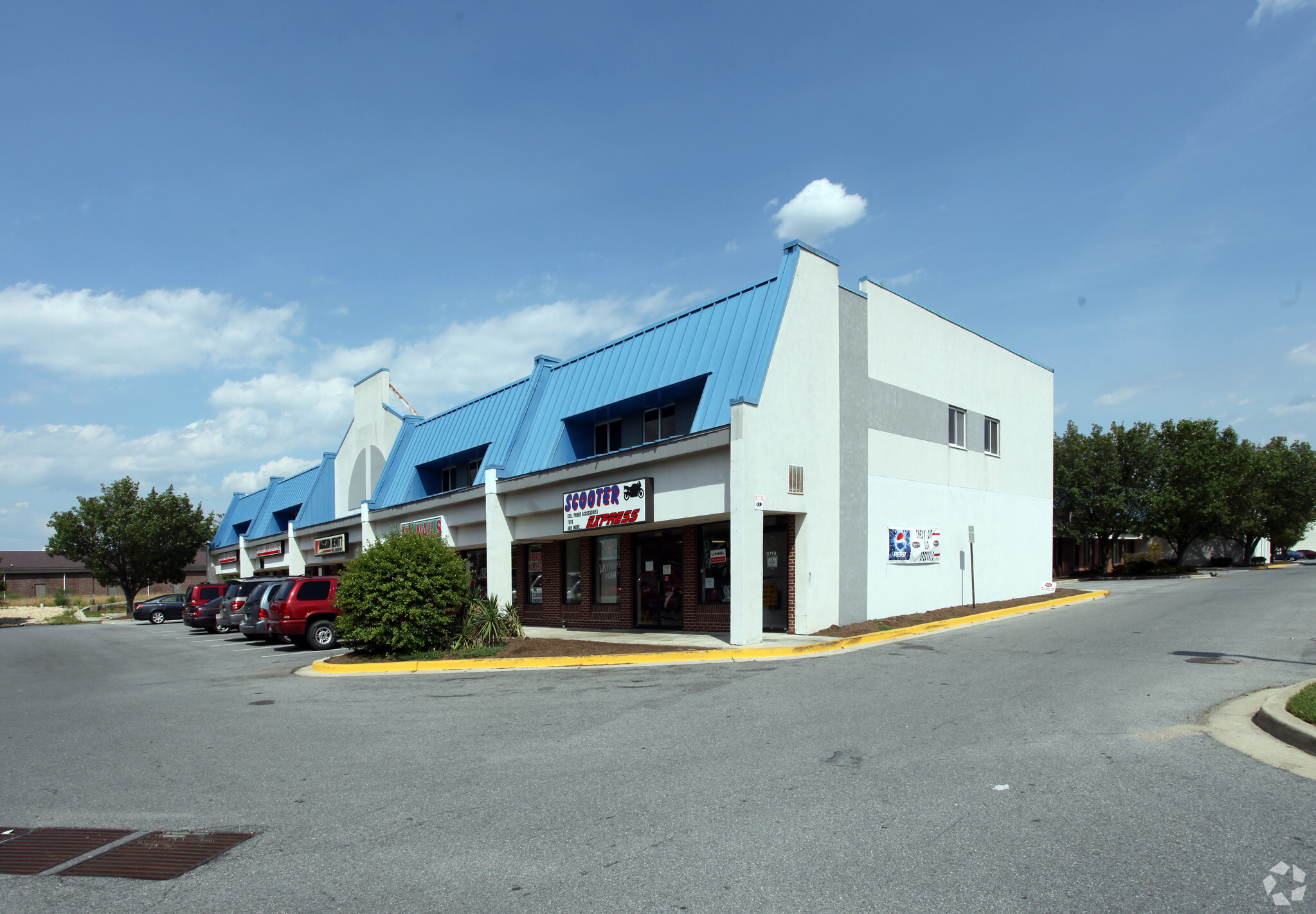 11850 Park Waldorf Ln, Waldorf, MD for lease Primary Photo- Image 1 of 2