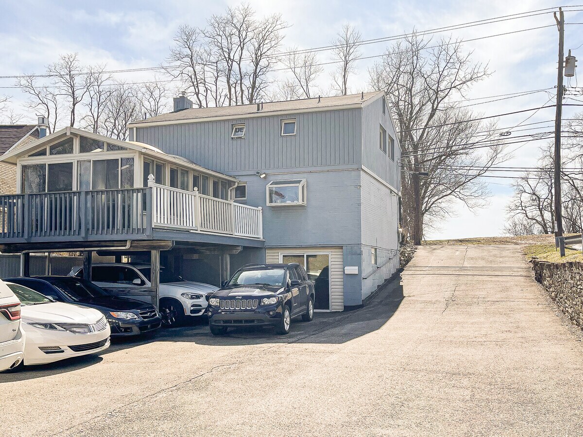 6553 Saltsburg Rd, Pittsburgh, PA 15235