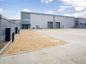 Leeside Rd, London for lease Building Photo- Image 2 of 6