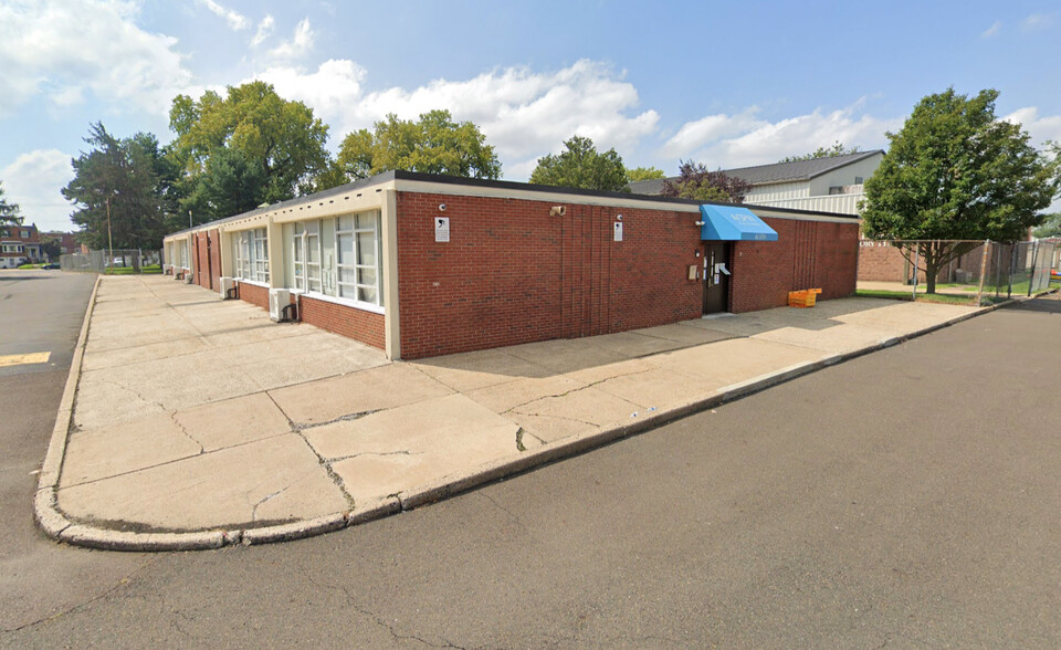 12640 Dunks Ferry Rd, Philadelphia, PA for sale - Primary Photo - Image 1 of 1