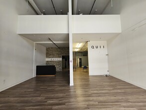 1013 Crocker St, Los Angeles, CA for lease Interior Photo- Image 2 of 2