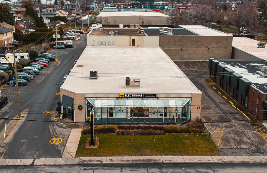 2180 Lapinière, Brossard, QC for sale - Building Photo - Image 1 of 7