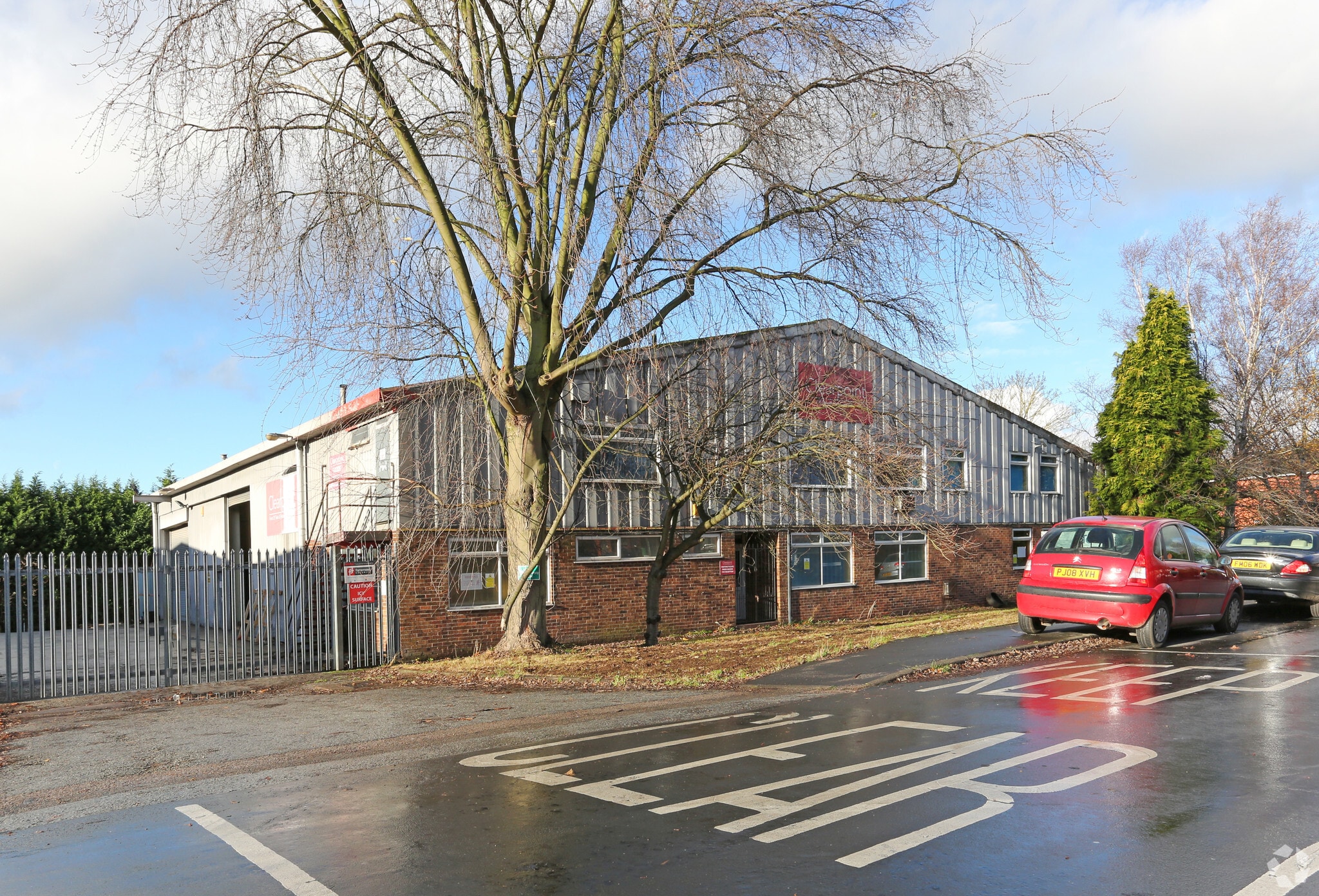 125 Park Ln, Nottingham for sale Primary Photo- Image 1 of 1