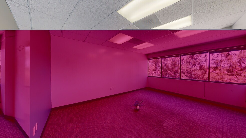 15373 Innovation Dr, San Diego, CA for lease - Interior Photo - Image 3 of 12