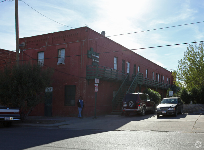 907 Chihuahua St, El Paso, TX for sale - Primary Photo - Image 1 of 2