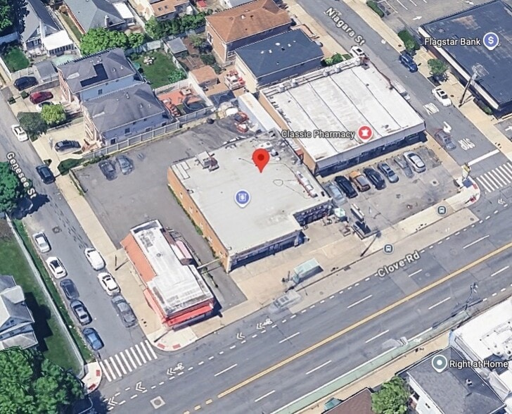1300 Clove Rd, Staten Island, NY for lease - Aerial - Image 2 of 17