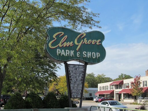 13435 Watertown Plank Rd, Elm Grove, WI for sale - Primary Photo - Image 1 of 1