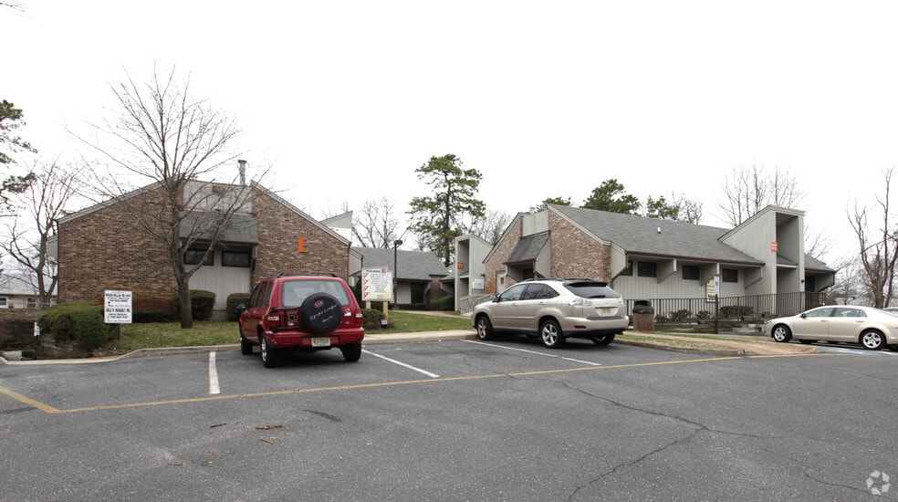 218-224 Jack Martin Blvd, Brick, NJ for sale - Building Photo - Image 2 of 21