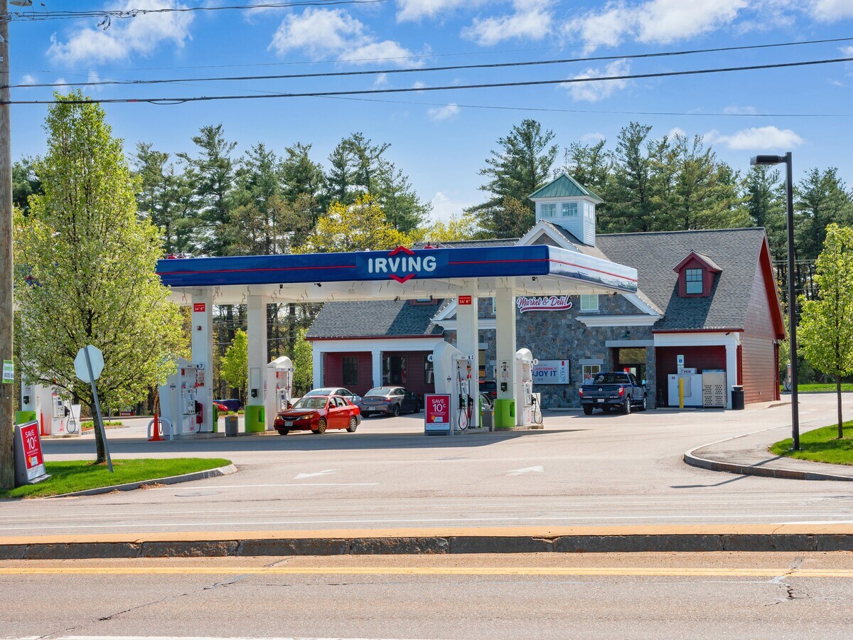 785 Goffs Falls Rd, Manchester, NH 03103 Irving Oil