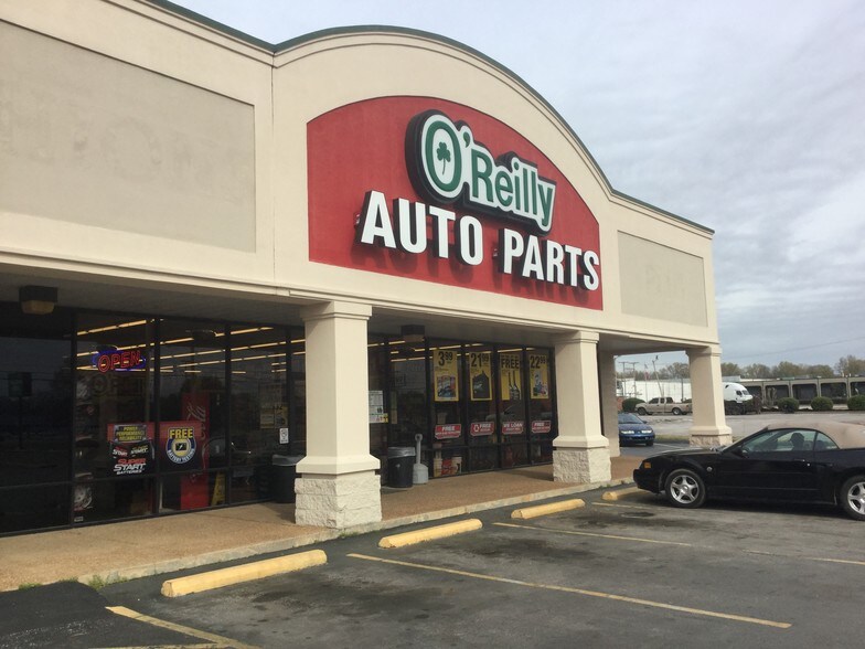 2469 N Central Ave, Humboldt, TN for sale - Building Photo - Image 1 of 1