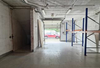 Flex in Quincy-sous-Sénart for lease Interior Photo- Image 2 of 2