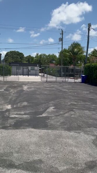 3910 NW 2nd Ave, Miami, FL for lease - Commercial Listing Video - Image 2 of 21