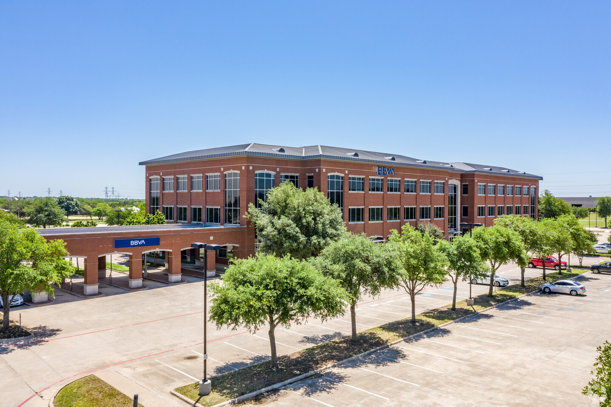 4500 Mercantile Plaza Dr, Fort Worth, TX for lease Building Photo- Image 1 of 9