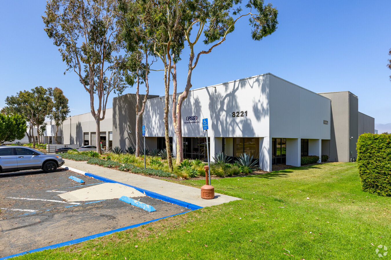 8221 Arjons Dr, San Diego, CA 92126 - Industrial for Lease | LoopNet