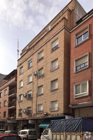 Calle Juan Ruiz de la Luna, 27, Talavera de la Reina, Toledo for lease - Building Photo - Image 2 of 2