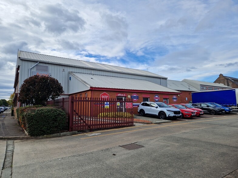 2 Macdowall St, Paisley for lease - Primary Photo - Image 1 of 2