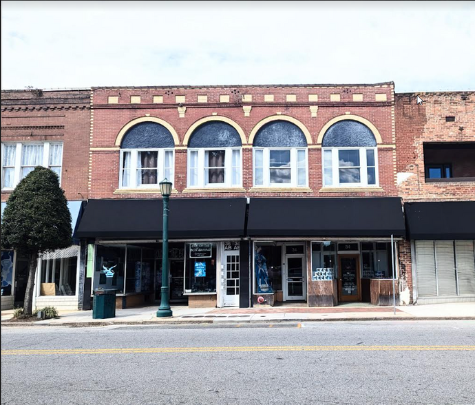 34-36 W Main St, Thomasville, NC for sale - Building Photo - Image 1 of 16