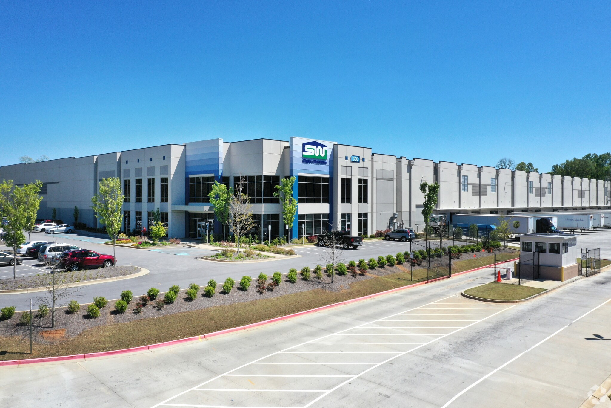 300 Interstate West Pky, Austell, GA for sale Primary Photo- Image 1 of 1