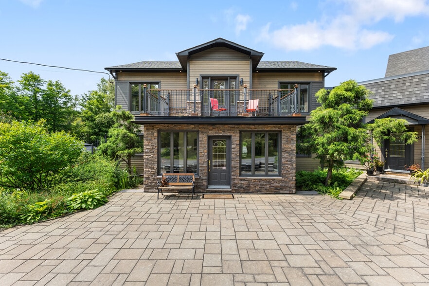 57 Rue Allan, Brownsburg-chatham, QC for sale - Building Photo - Image 3 of 67