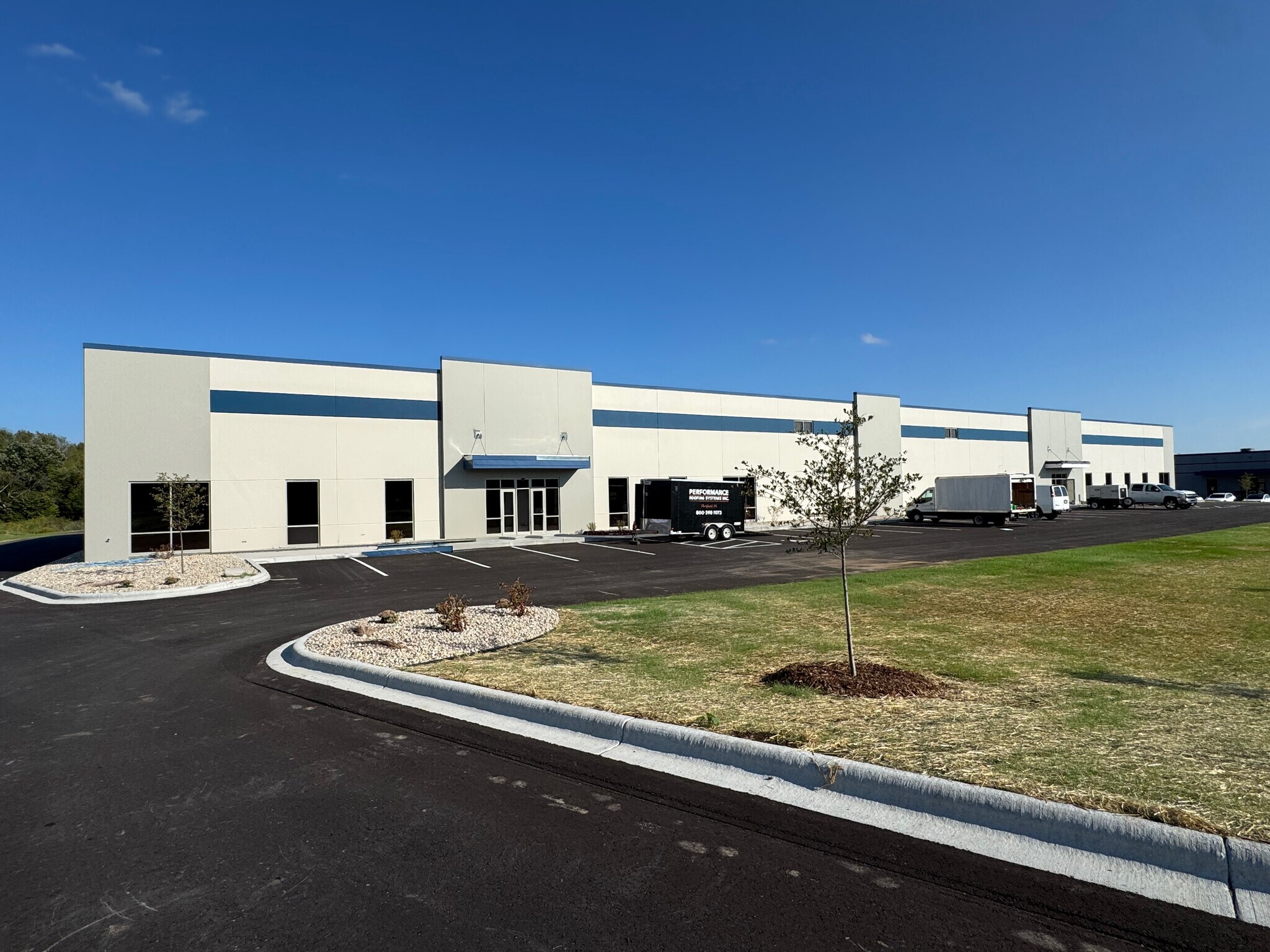 N171 W21860 Caymus Ct, Jackson, WI for lease Building Photo- Image 1 of 5