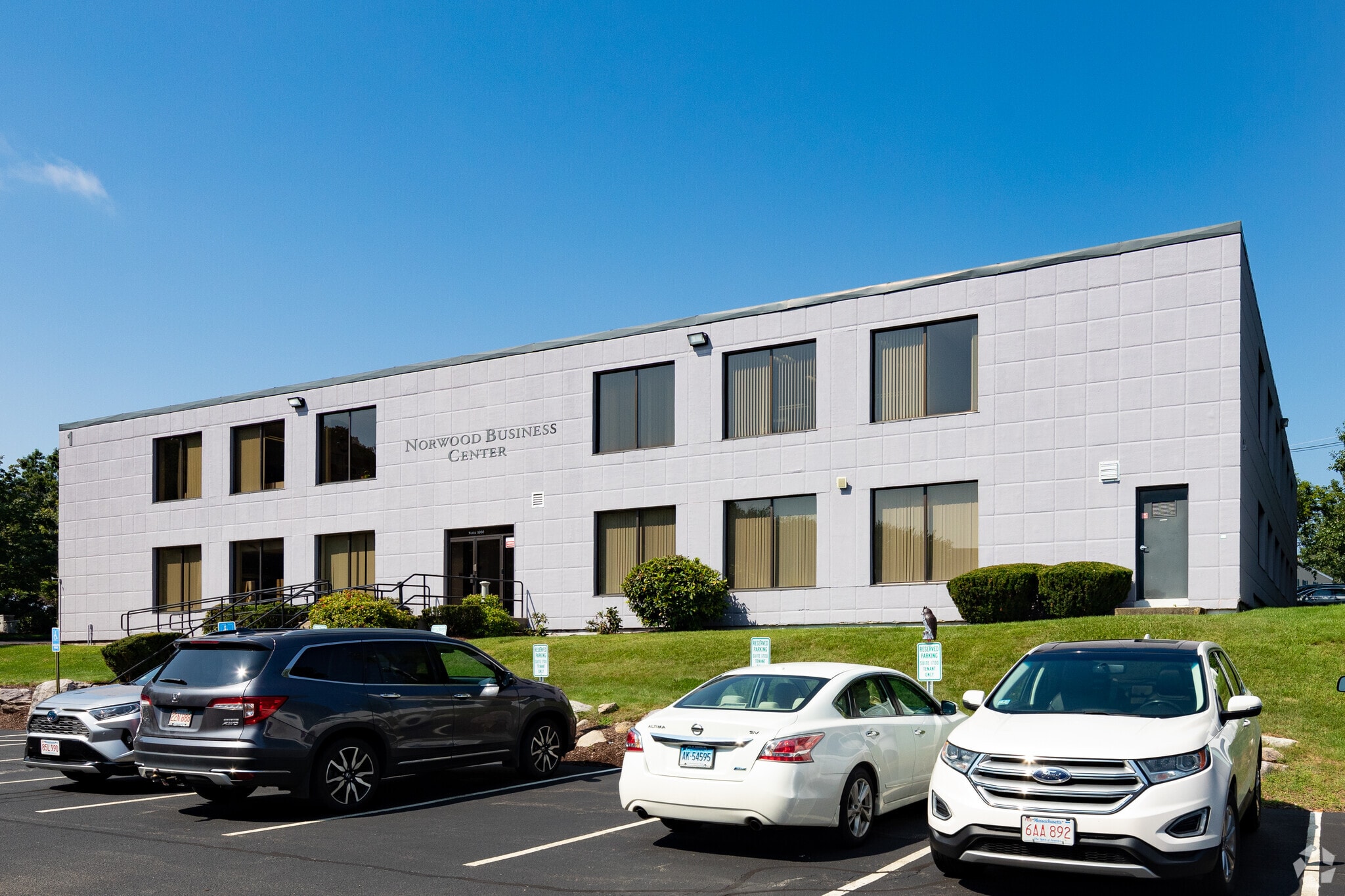 1400 Providence Hwy, Norwood, MA for lease Building Photo- Image 1 of 5