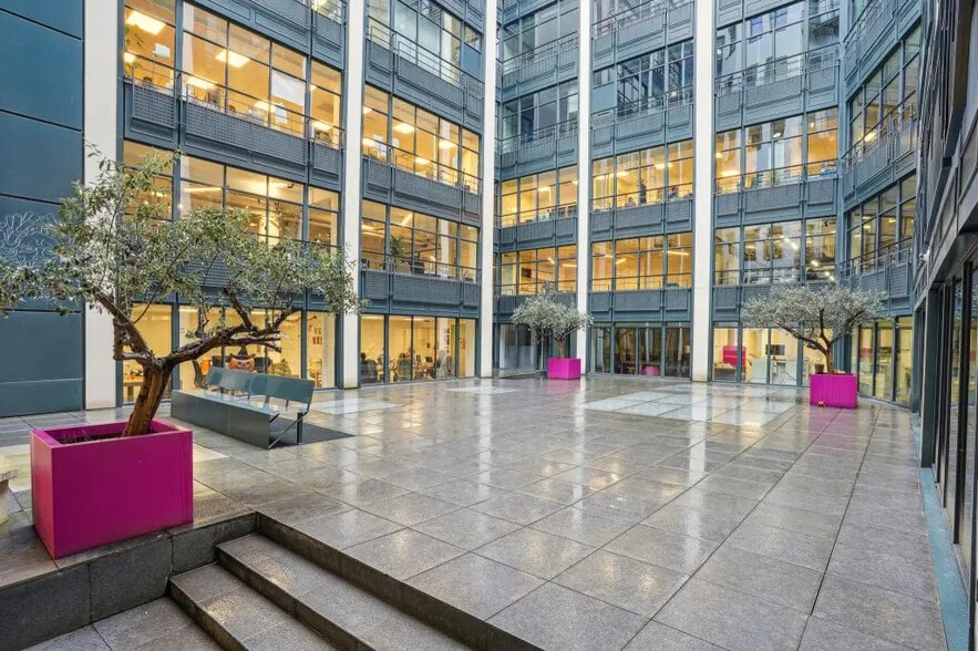 19-21 Rue Poissonnière, Paris for lease - Building Photo - Image 1 of 7