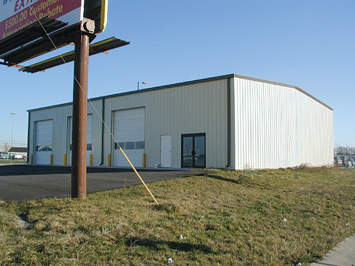 2001 Fern Valley Rd, Louisville, KY 40213 Property Record