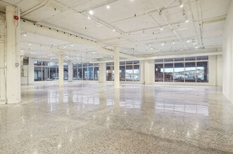 4360 Ch de la Côte-de-Liesse, Mt Royal, QC for lease Interior Photo- Image 2 of 13