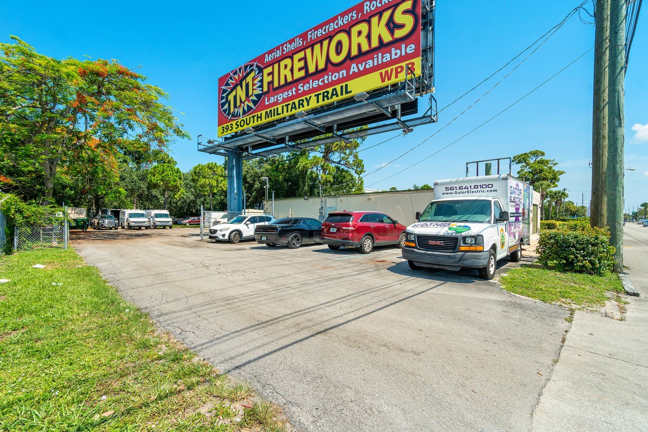 2101 S Military Trl, West Palm Beach, FL 33415 Office for Sale