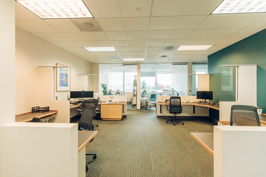 150-220 SW Harrison St, Portland, OR for lease - Building Photo - Image 2 of 19