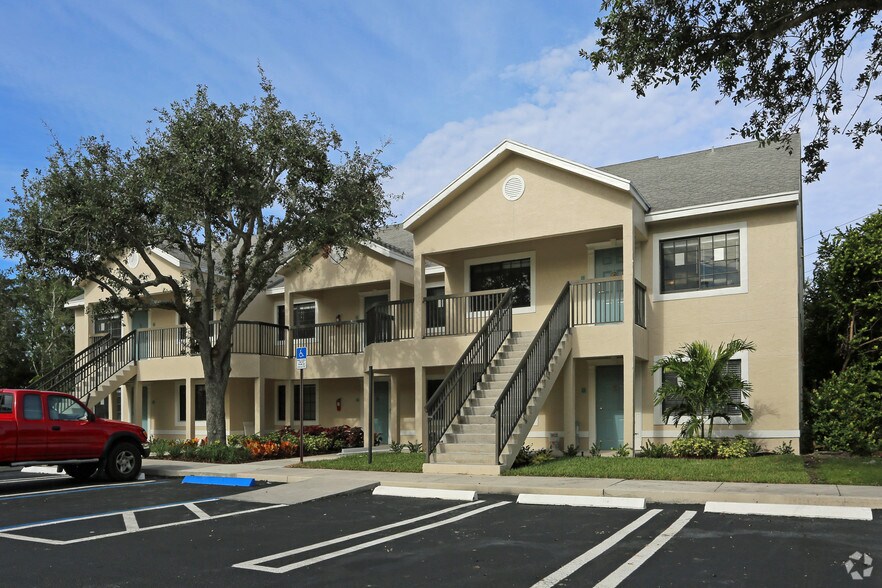 4685 N Haverhill Rd, West Palm Beach, FL for sale - Primary Photo - Image 1 of 1