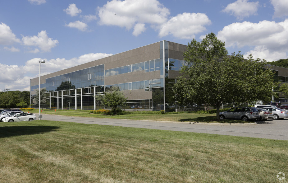 1305 Walt Whitman Rd, Melville, NY 11747 - Office Space for Lease ...