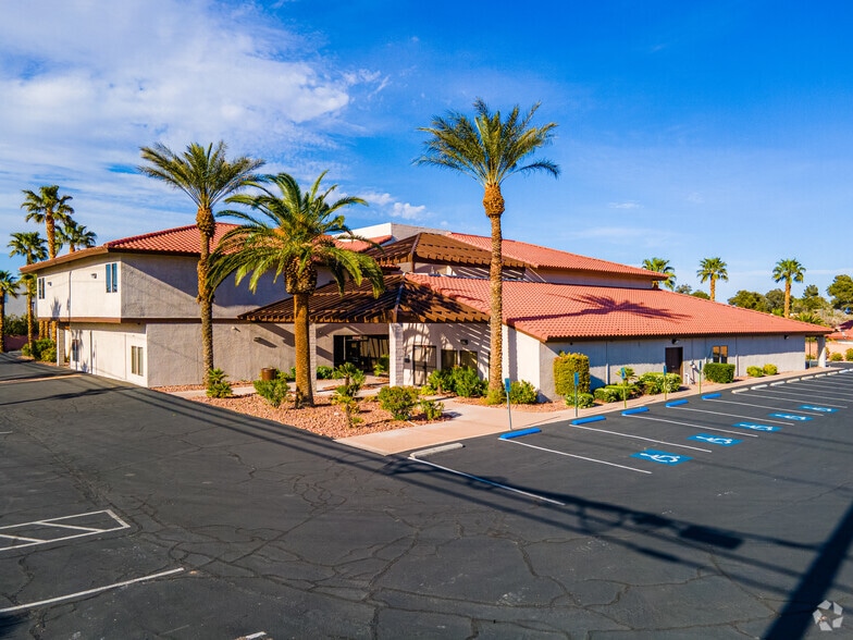 3880 S Jones Blvd, Las Vegas, NV for lease - Building Photo - Image 1 of 4